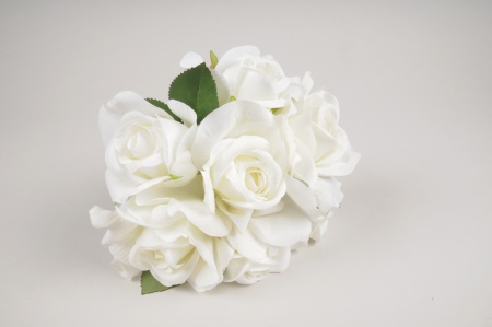 Bouquet de 6 roses artificielles blanches H20cm