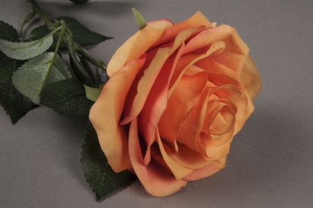 Rose artificielle orange H64cm