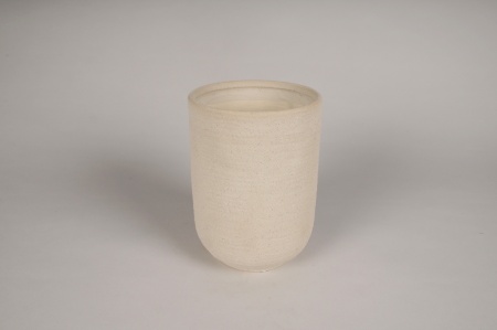 Vase en terre cuite beige D14.5cm H20cm
